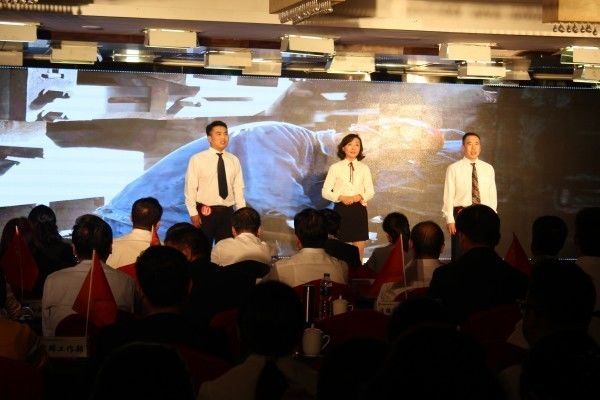 香港六和资料大会举办迎国庆“追赶超越我的责任”演讲赛